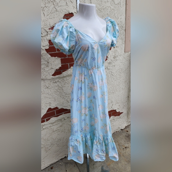 10 LoveShackFancy Estelle Floral Blue Puff Short Sleeve Midi Dress Target - Picture 5 of 16